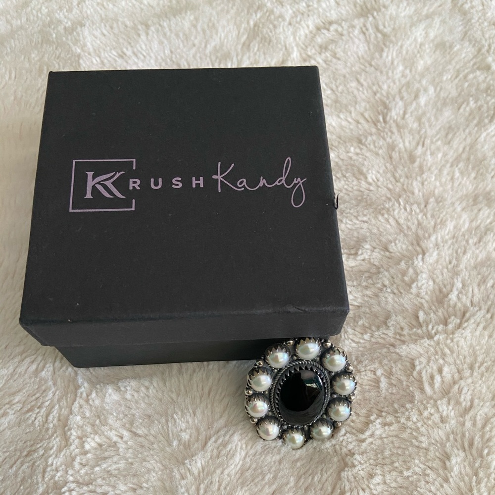Krush Kandy black onyx and pearl size 5.5 ring